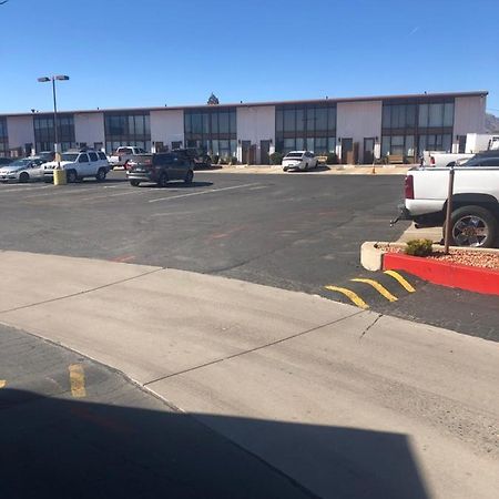 פרסקוט Antelope Hills Inn מראה חיצוני תמונה